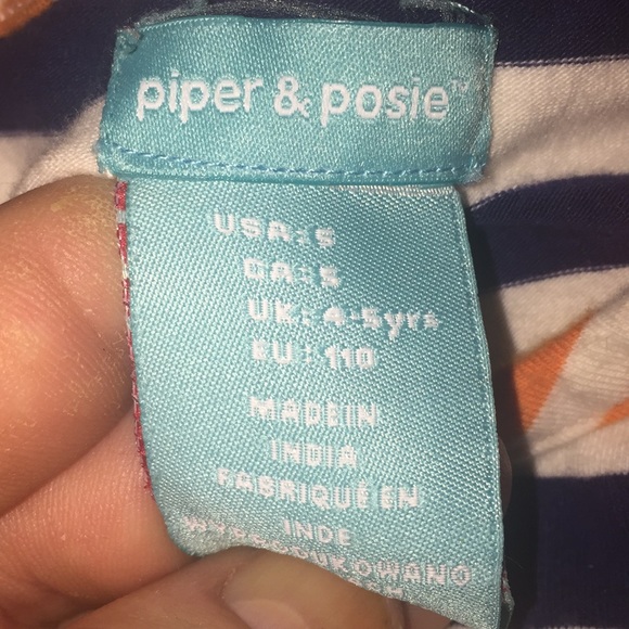 Girls One Piece Dress But Looks Like A 2Piece💗. - Picture 2 of 3